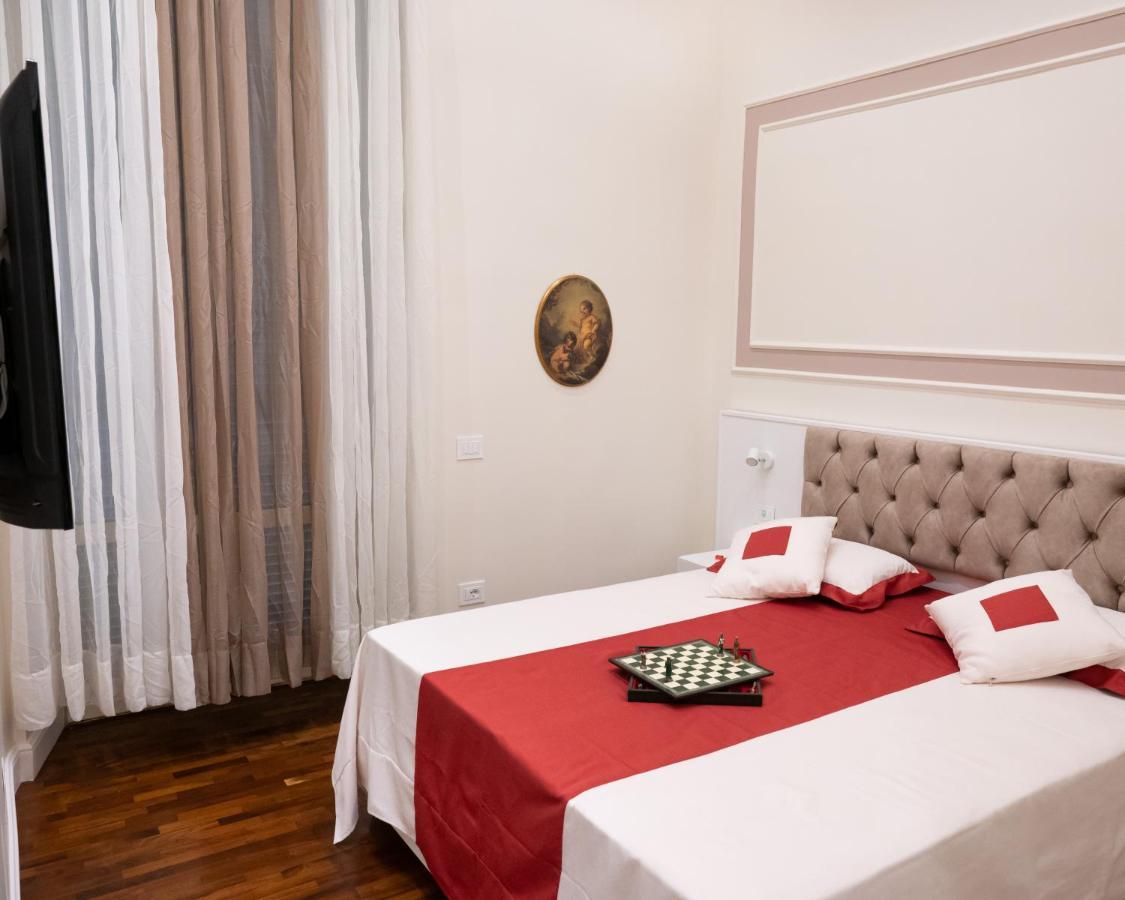 Bernini House Naples Hotell Exteriör bild
