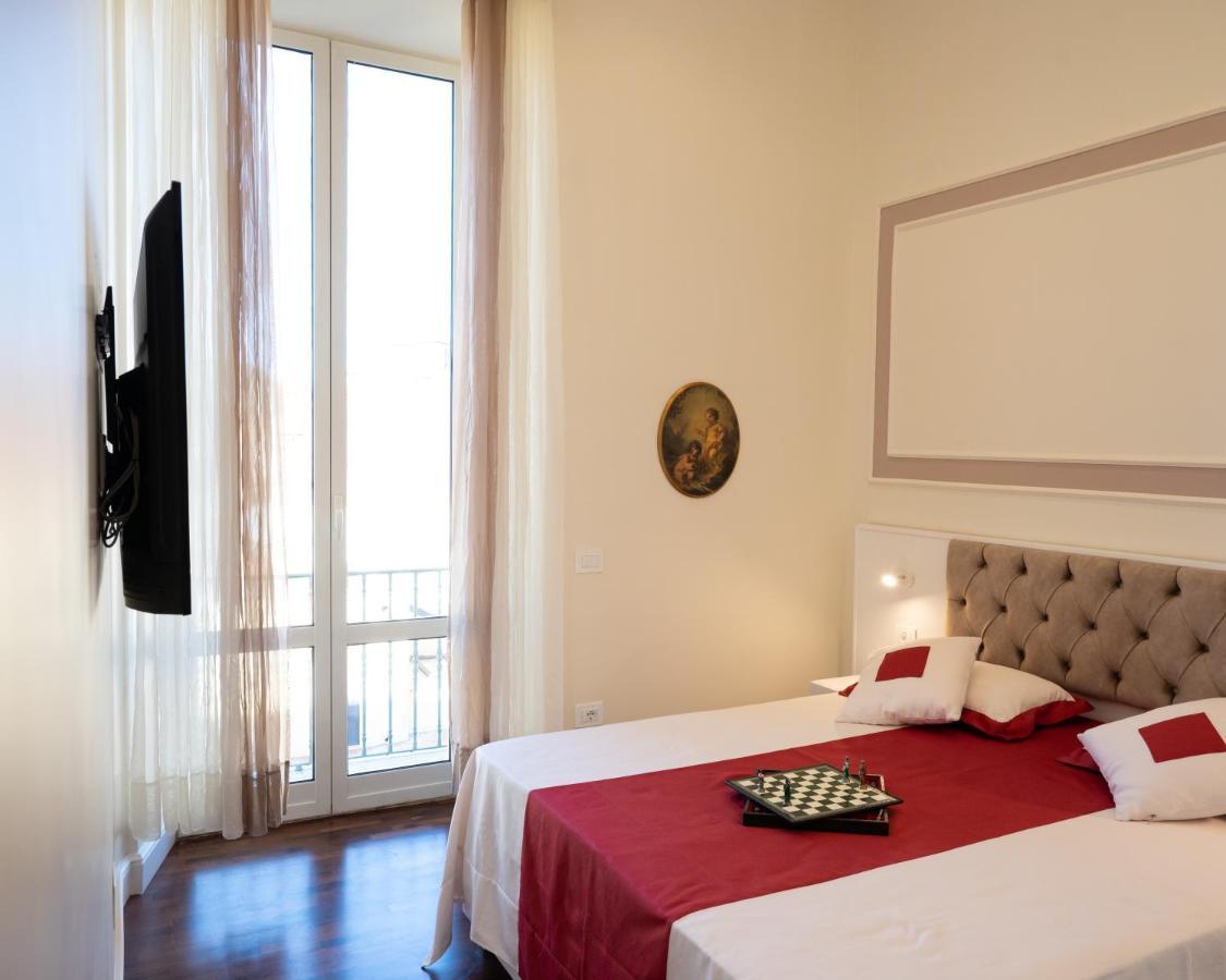 Bernini House Naples Hotell Exteriör bild